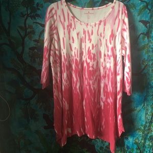 Pink/White Tie Dye Blouse 🌸 (long fit & flare)